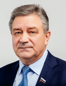 Юрий Зарубин.jpg Юрий Зарубин.jpg